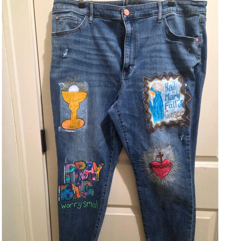 Jesus Jeans!  Grab these adorable handpainted jeans, Evri Ankle, size 18W